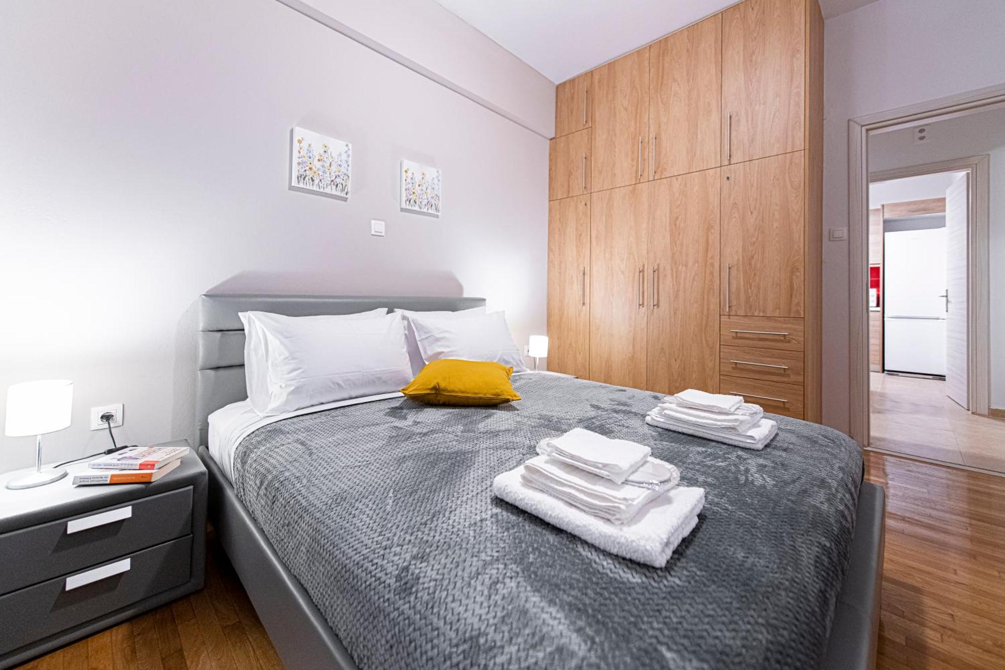 Sepolia 1 Bdrm 4 Pers By Mps * Athen